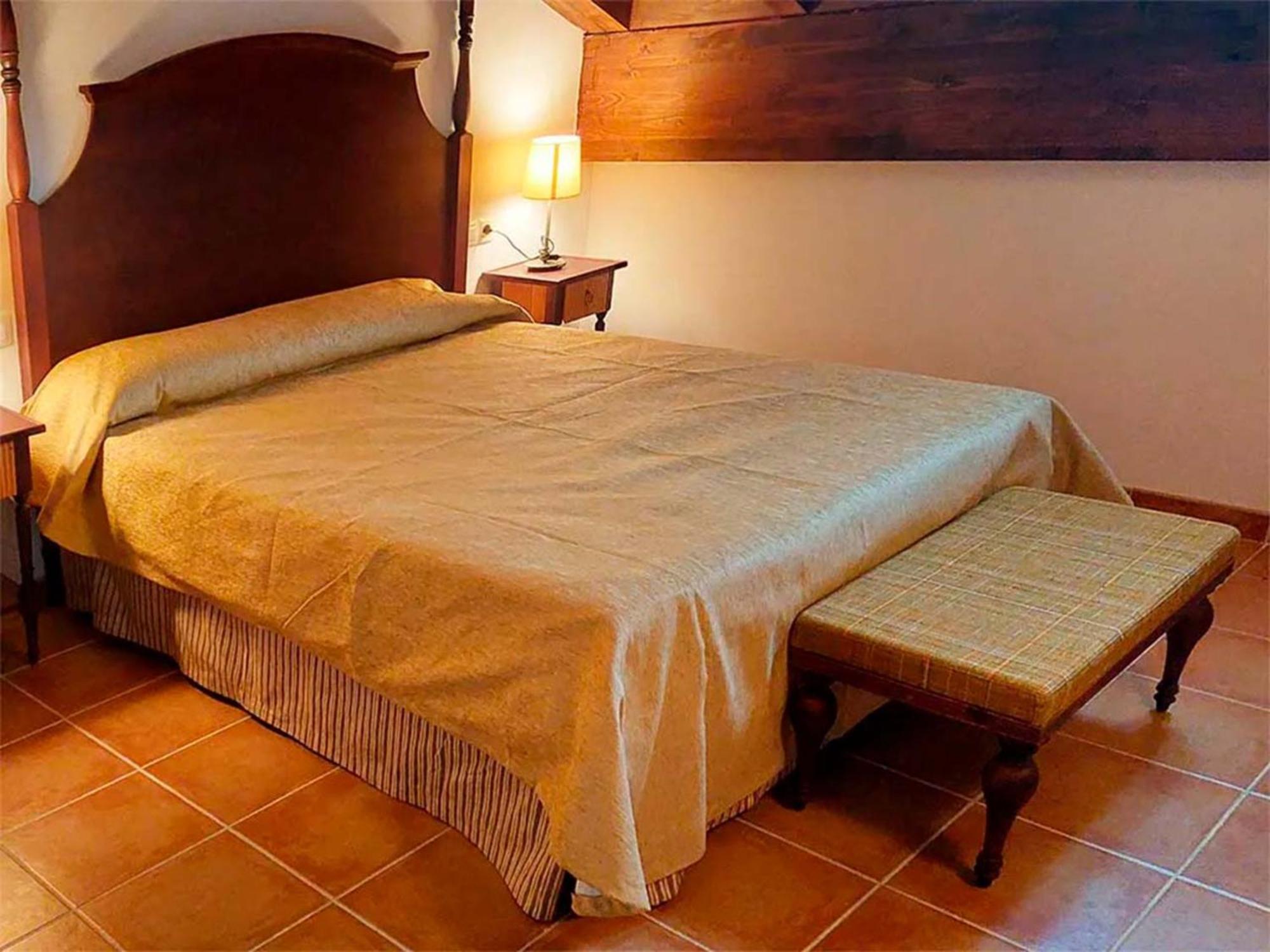 Apartamentos Jaca Badaguas 3000 Buitenkant foto