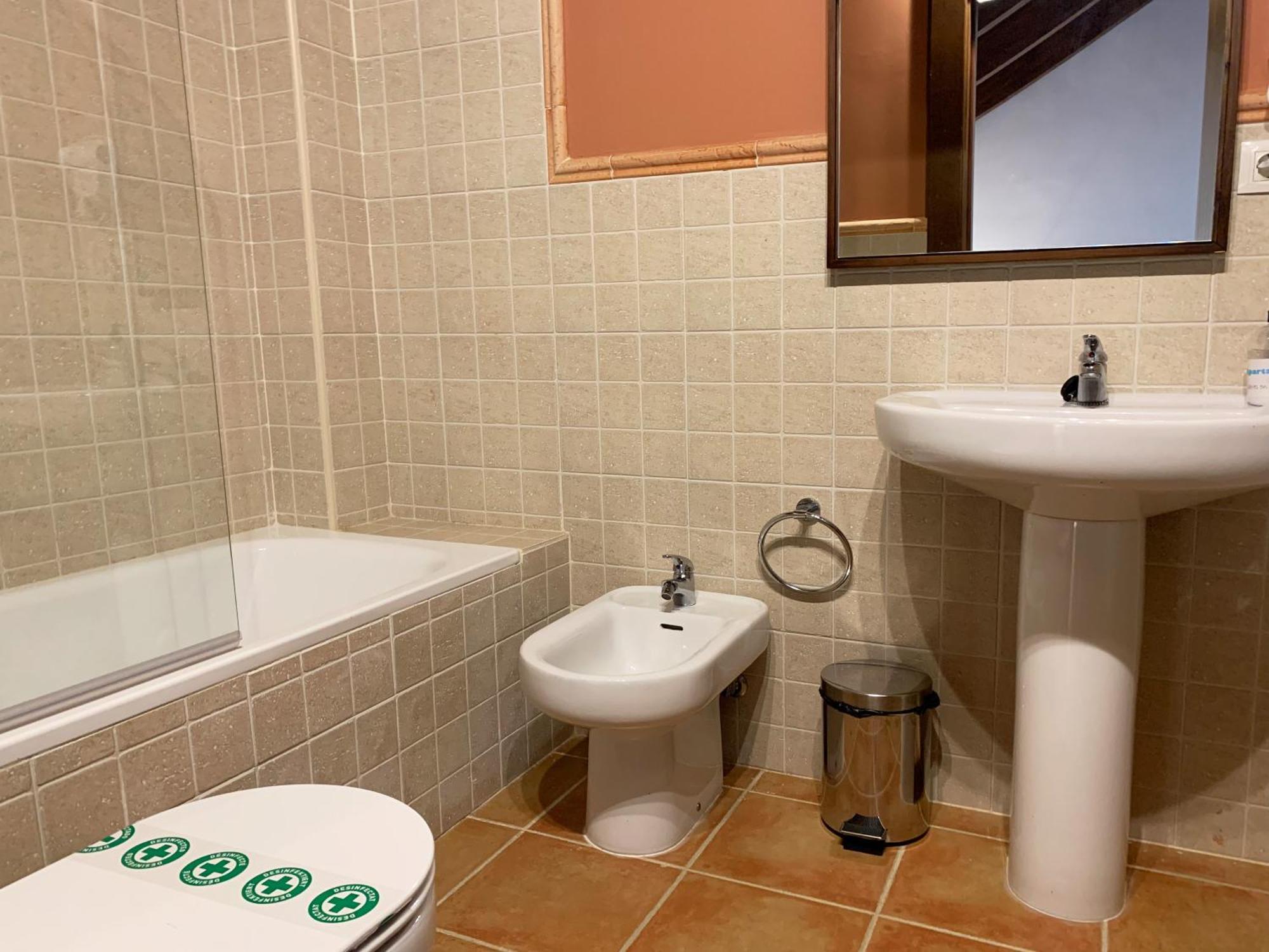 Apartamentos Jaca Badaguas 3000 Buitenkant foto